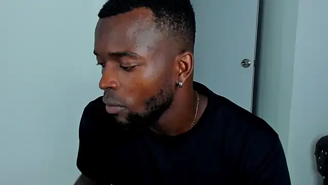 Dylan Taylor online show from September 2025 02:23:01 AM