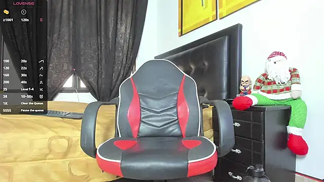 Snapshot of connor_santtos chatting on December 2024 02:27:01 PM connor santtos online show from December 2024 02:27:01 PM