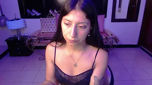 Snapshot of Angela_Diaz_ chatting on January 2025 11:34:01 AM Angela Diaz online show from January 2025 11:34:01 AM