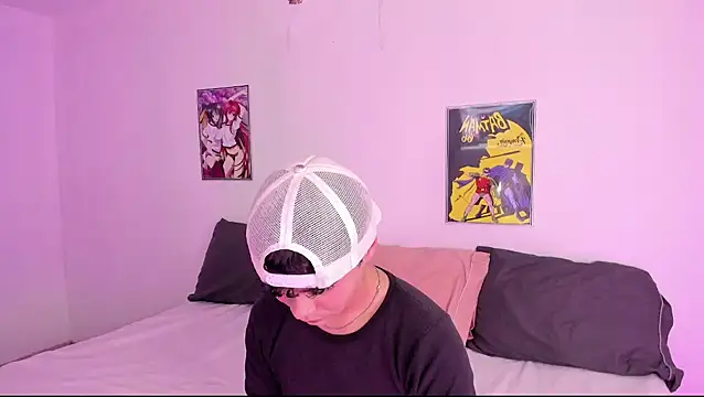 crushnier online show from December 2024 05:18:02 PM