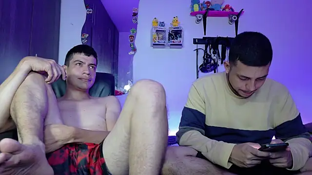 Nymphobuddies online show from April 2026 03:22:01 AM