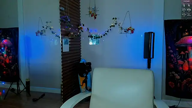 Snapshot of sweed_angel chatting on March 2025 08:43:01 AM sweed angel online show from March 2025 08:43:01 AM