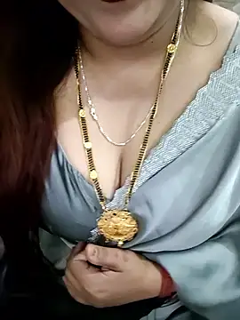 Mayuri77 online show from November 2025 03:34:02 PM