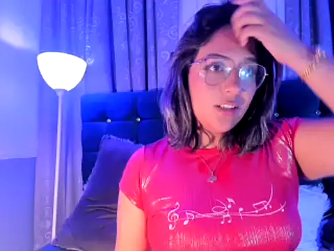 Snapshot of Pandoracherry chatting on January 2025 08:29:01 AM Pandoracherry online show from January 2025 08:29:01 AM