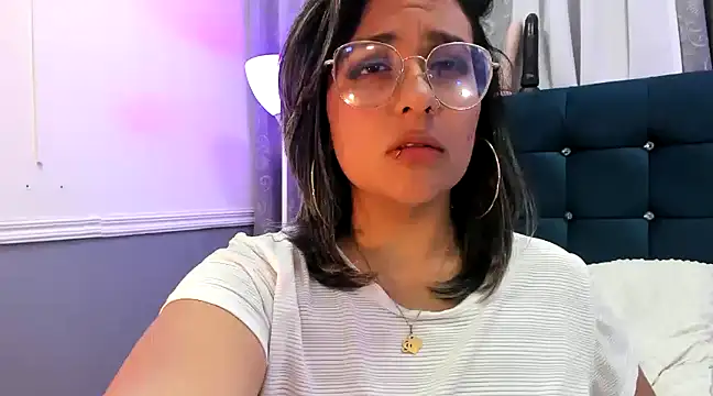 Snapshot of Pandoracherry chatting on February 2025 05:56:01 AM Pandoracherry online show from February 2025 05:56:01 AM