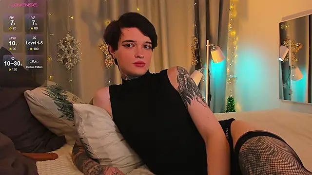 Snapshot of Simona_Rain chatting on December 2024 11:52:02 AM Simona Rain online show from December 2024 11:52:02 AM