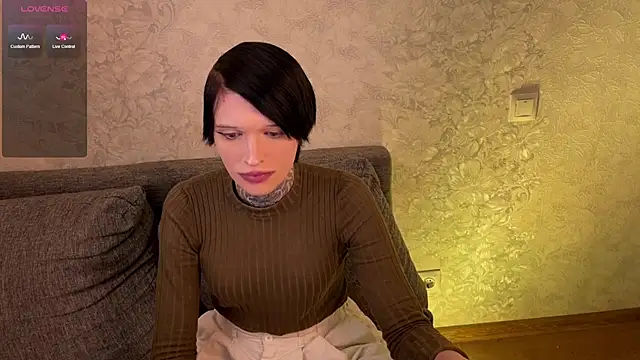 Snapshot of Simona_Rain chatting on March 2025 01:04:01 AM Simona Rain online show from March 2025 01:04:01 AM