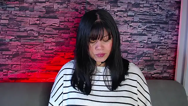 sofi bronw online show from March 2025 02:34:01 PM