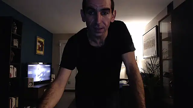 Snapshot of Samir_44200 chatting on December 2024 05:50:01 PM Samir 44200 online show from December 2024 05:50:01 PM