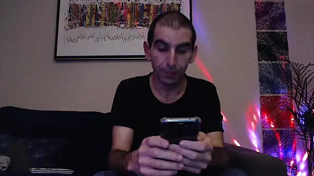 Snapshot of Samir_44200 chatting on December 2024 01:40:01 AM Samir 44200 online show from December 2024 01:40:01 AM