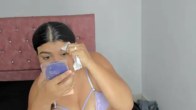 alexa  freddryy online show from February 2025 06:33:02 PM