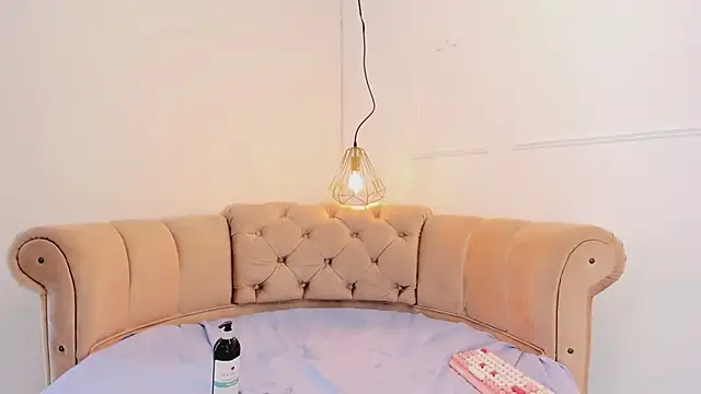 briannaduque online show from March 2025 04:23:01 PM