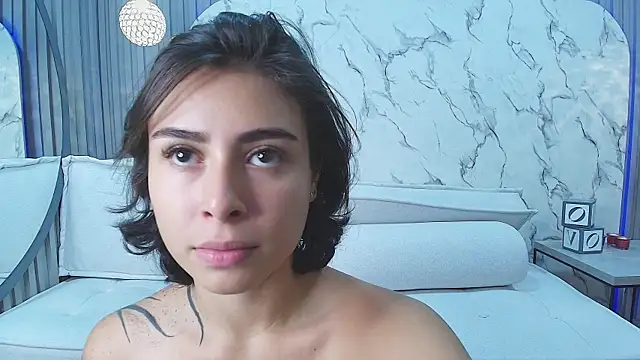 Franchesca De Luca online show from March 2025 09:49:01 PM