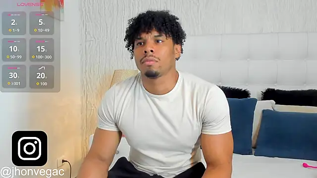 Jacub Micke1 online show from October 2025 01:08:02 AM