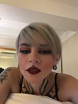 Snapshot of Trinity___s chatting on January 2025 05:47:02 PM Trinity s online show from January 2025 05:47:02 PM