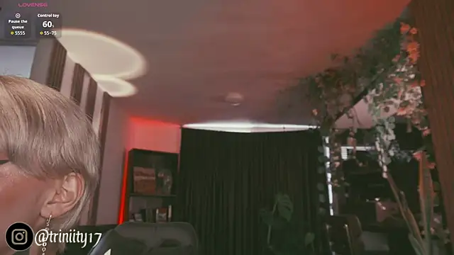 Snapshot of Trinity___s chatting on September 2025 05:02:02 PM Trinity s online show from September 2025 05:02:02 PM