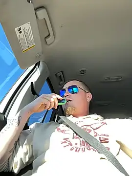 Snapshot of Badazzcouple chatting on December 2024 06:35:01 PM Badazzcouple online show from December 2024 06:35:01 PM