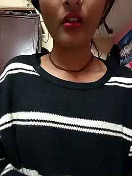 BabySlimmy10 online show from February 2025 07:09:01 PM