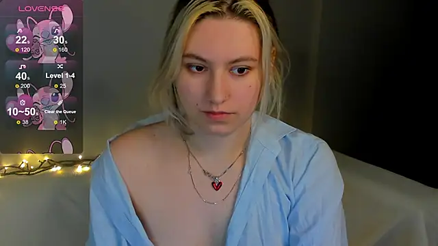 Snapshot of Bonni_Meiz chatting on February 2025 01:32:02 PM Bonni Meiz online show from February 2025 01:32:02 PM