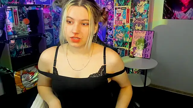 Snapshot of Bonni_Meiz chatting on March 2025 03:40:01 AM Bonni Meiz online show from March 2025 03:40:01 AM