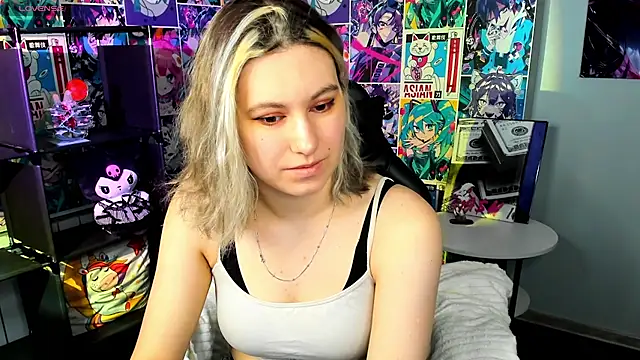 Snapshot of Bonni_Meiz chatting on March 2025 03:19:01 AM Bonni Meiz online show from March 2025 03:19:01 AM