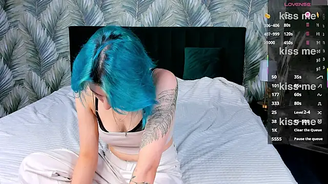 Snapshot of Bonni_Meiz chatting on September 2025 02:12:01 AM Bonni Meiz online show from September 2025 02:12:01 AM