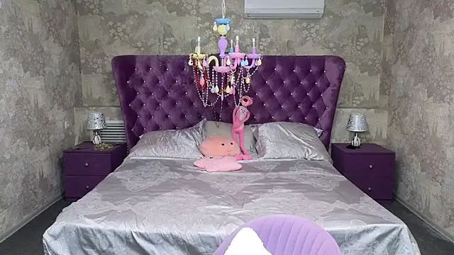 Snapshot of Barbara_Blonde chatting on March 2025 05:17:02 PM Barbara Blonde online show from March 2025 05:17:02 PM