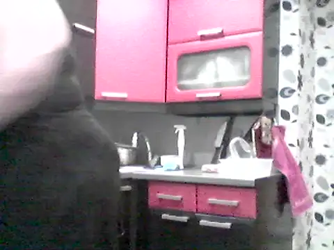 Lisa Suzie online show from February 2025 02:02:01 PM