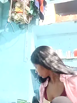 Snapshot of Kajal__Mehra chatting on February 2025 10:15:02 PM Kajal Mehra online show from February 2025 10:15:02 PM