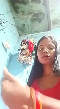 Snapshot of Kajal__Mehra chatting on February 2025 10:42:02 PM Kajal Mehra online show from February 2025 10:42:02 PM
