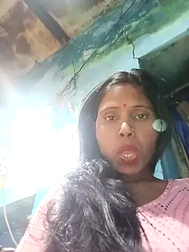 Snapshot of Kajal__Mehra chatting on February 2025 03:29:01 PM Kajal Mehra online show from February 2025 03:29:01 PM