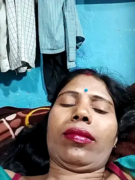 Snapshot of Kajal__Mehra chatting on February 2025 07:41:01 PM Kajal Mehra online show from February 2025 07:41:01 PM