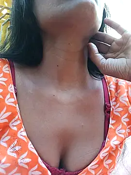 Snapshot of Kajal__Mehra chatting on March 2025 10:11:02 AM Kajal Mehra online show from March 2025 10:11:02 AM