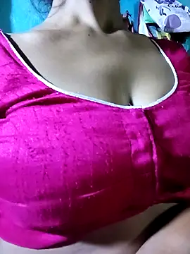 Snapshot of Kajal__Mehra chatting on September 2025 04:10:02 PM Kajal Mehra online show from September 2025 04:10:02 PM