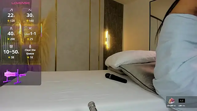 stephanya  online show from September 2025 07:51:02 PM