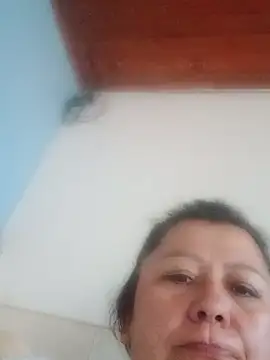 Snapshot of Darly_Gomez chatting on January 2025 12:13:02 PM Darly Gomez online show from January 2025 12:13:02 PM