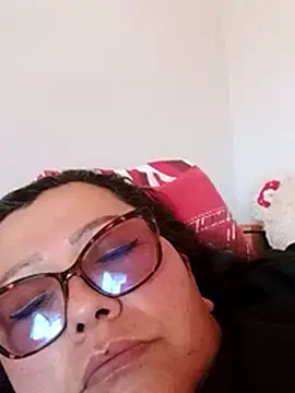 Snapshot of Darly_Gomez chatting on January 2025 07:56:01 PM Darly Gomez online show from January 2025 07:56:01 PM