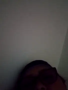 Snapshot of Darly_Gomez chatting on March 2025 08:46:02 PM Darly Gomez online show from March 2025 08:46:02 PM