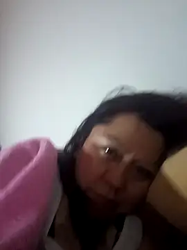 Snapshot of Darly_Gomez chatting on November 2025 10:48:02 AM Darly Gomez online show from November 2025 10:48:02 AM