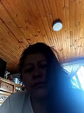 Darly Gomez online show from January 2026 01:36:01 PM