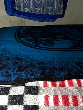 manuamador online show from October 2025 03:40:02 AM