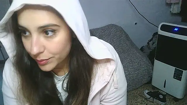 Ursumi1 online show from December 2024 04:07:02 PM