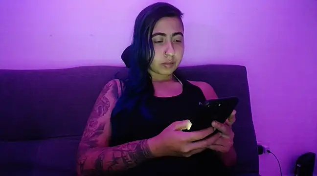 Snapshot of aria_jhonsson chatting on February 2025 04:18:02 AM aria jhonsson online show from February 2025 04:18:02 AM