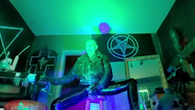 BULGEDEMON online show from April 2026 09:46:01 PM