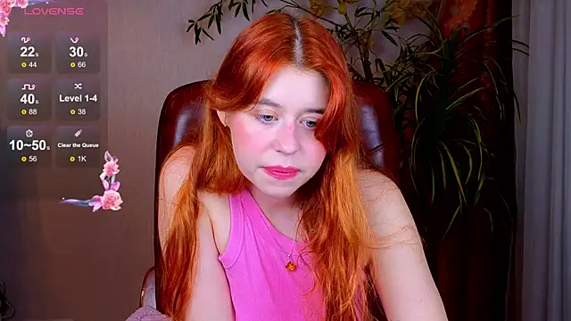 Penny Staaar online show from September 2025 04:02:02 AM