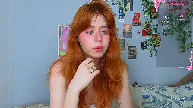 Snapshot of Penny_Staaar chatting on June 2026 06:27:01 AM Penny Staaar online show from June 2026 06:27:01 AM