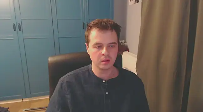 Snapshot of CuteMan33 chatting on December 2024 07:39:02 AM CuteMan33 online show from December 2024 07:39:02 AM