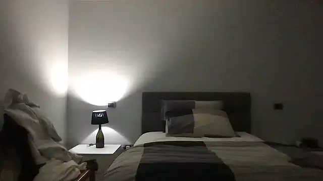 Snapshot of fnatic2806 chatting on December 2024 06:44:01 AM fnatic2806 online show from December 2024 06:44:01 AM