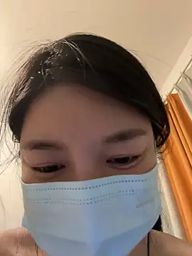 Snapshot of lululu-sweet chatting on December 2024 08:23:02 PM lululu-sweet online show from December 2024 08:23:02 PM