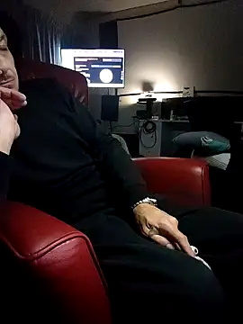 Snapshot of neopolitanSHAFT chatting on March 2026 02:12:02 PM neopolitanSHAFT online show from March 2026 02:12:02 PM